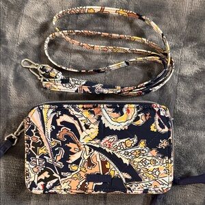 NWOT Vera Bradley Tangier Paisley RFID All In One Crossbody Bag Wallet Wristlet